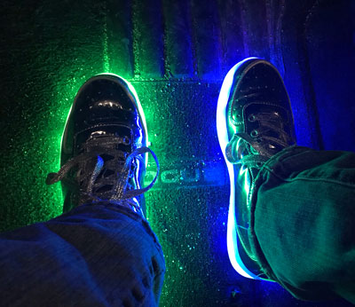 dr. lakes cool new light up shoes
